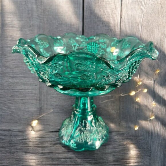 Westmoreland Laurel Green Paneled Grape Pedestal Compote Bowl Dish Sticker Tall - Picture 1 of 14